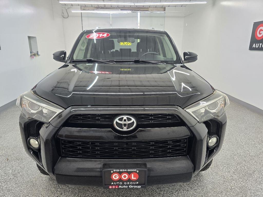 Toyota 4Runner SR5 4WD 2014