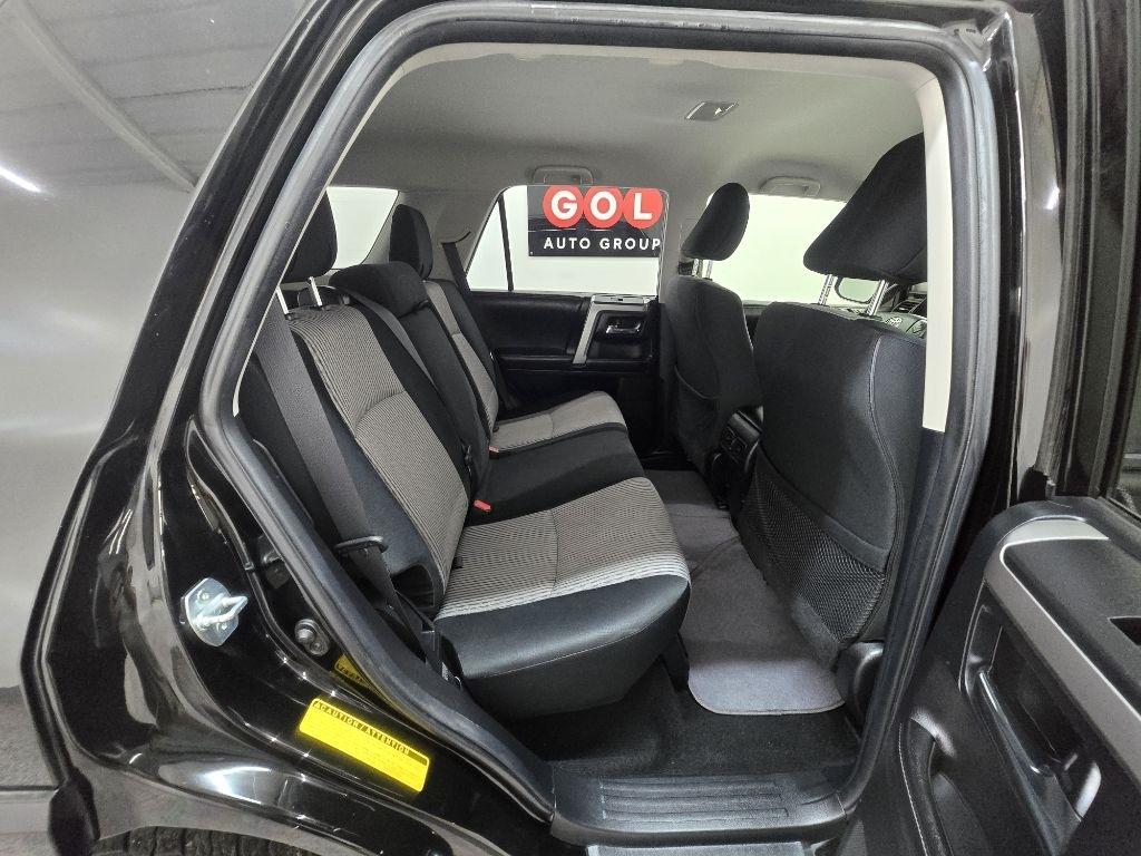 Toyota 4Runner SR5 4WD 2014