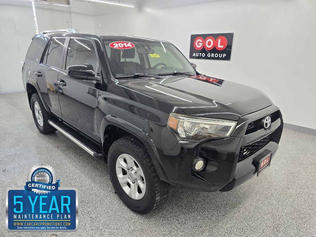 Toyota 4Runner SR5 4WD 2014
