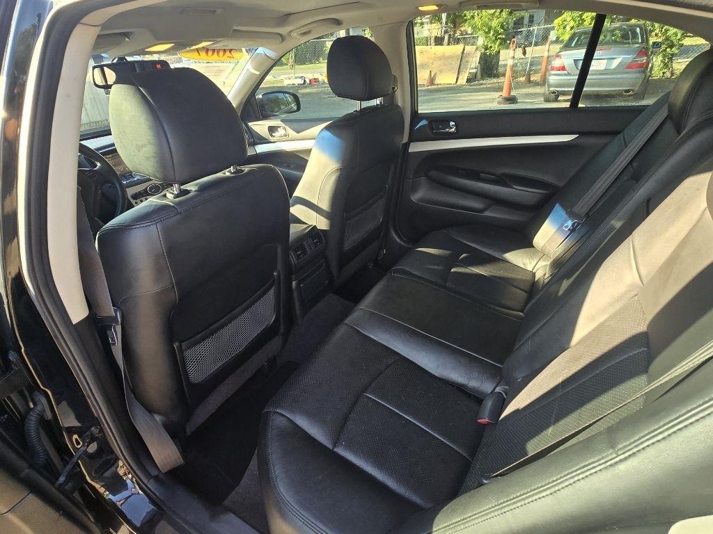 Infiniti G35 Base 2007