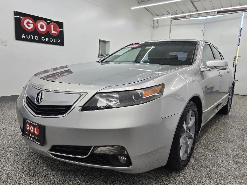 Acura TL 6-Speed AT with Tech Package and 18-In. WP 2012