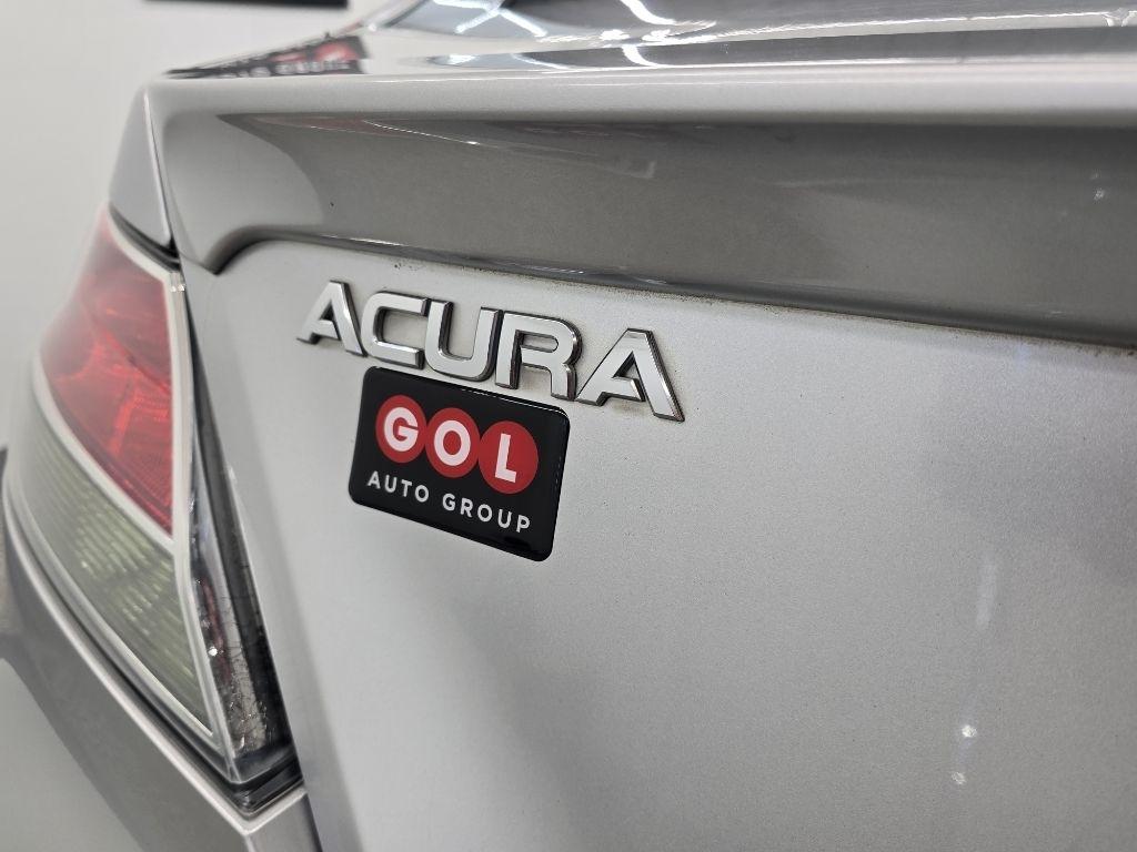 Acura TL 6-Speed AT with Tech Package and 18-In. WP 2012