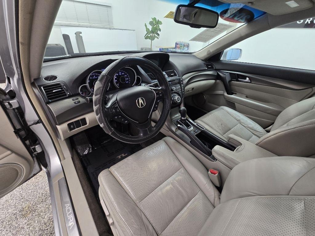 Acura TL 6-Speed AT with Tech Package and 18-In. WP 2012