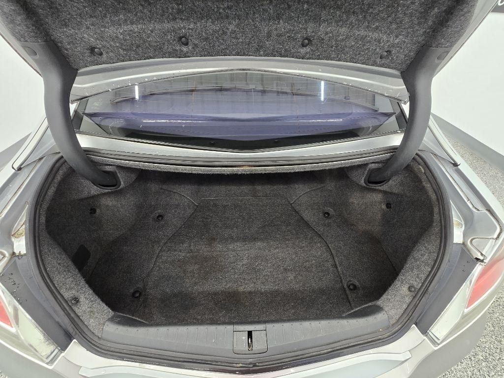 Acura TL 6-Speed AT with Tech Package and 18-In. WP 2012