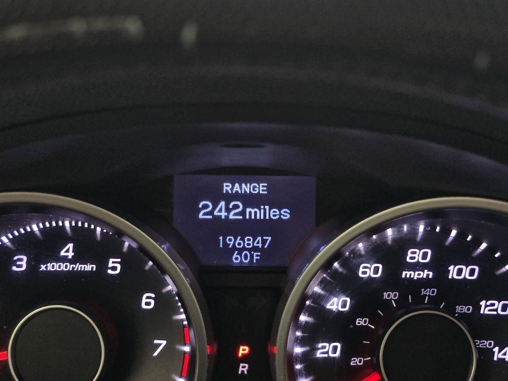 Acura TL 6-Speed AT with Tech Package and 18-In. WP 2012