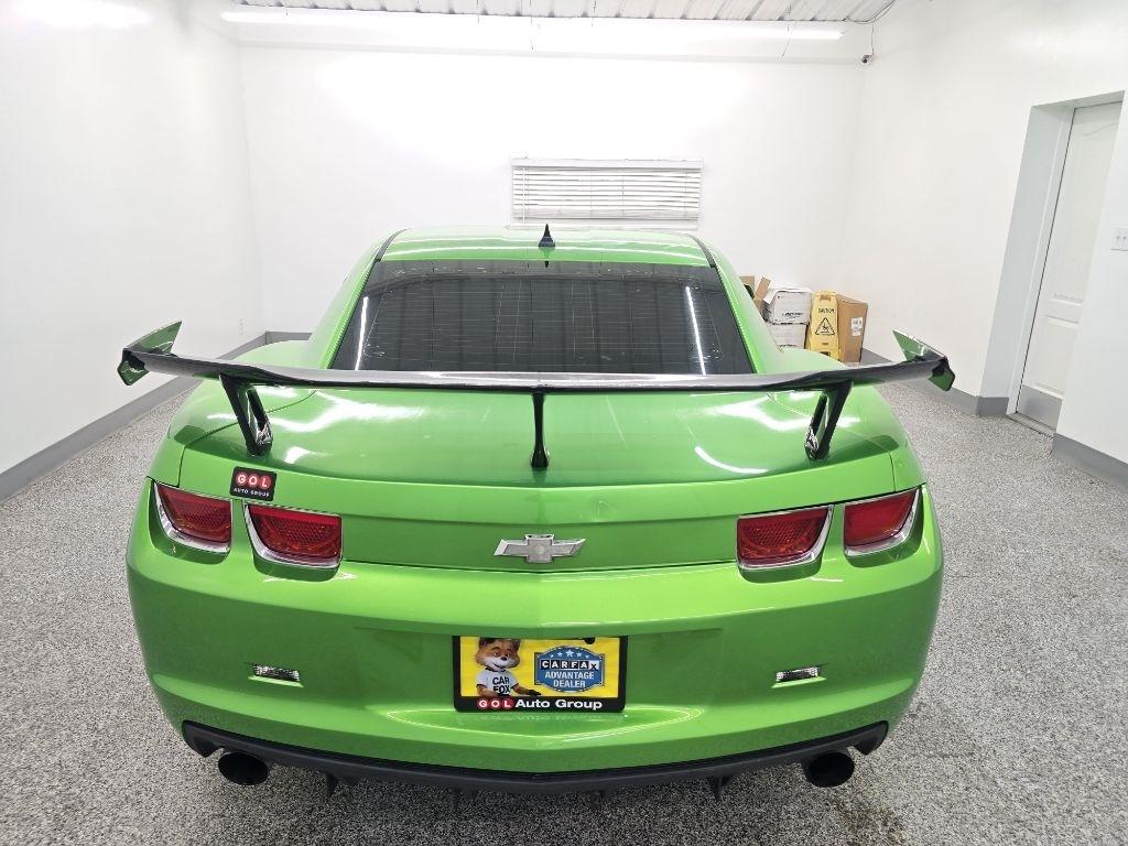 Chevrolet Camaro LS Coupe 2011