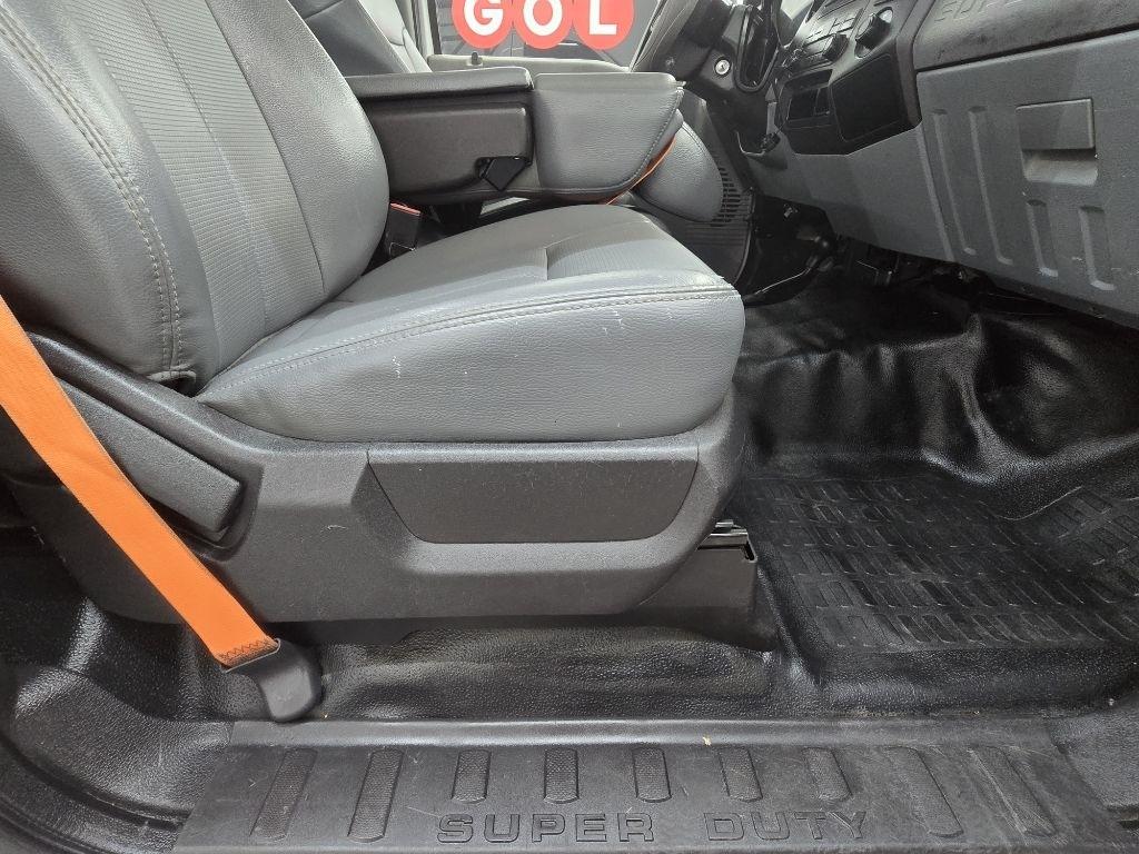 Ford F-250 SD XLT 4WD 2015