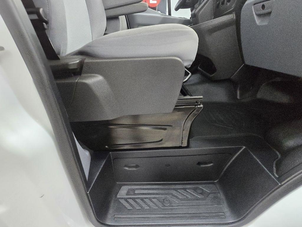 Ford Transit 150 Van Low Roof w/Sliding Pass. 148-in. WB 2019