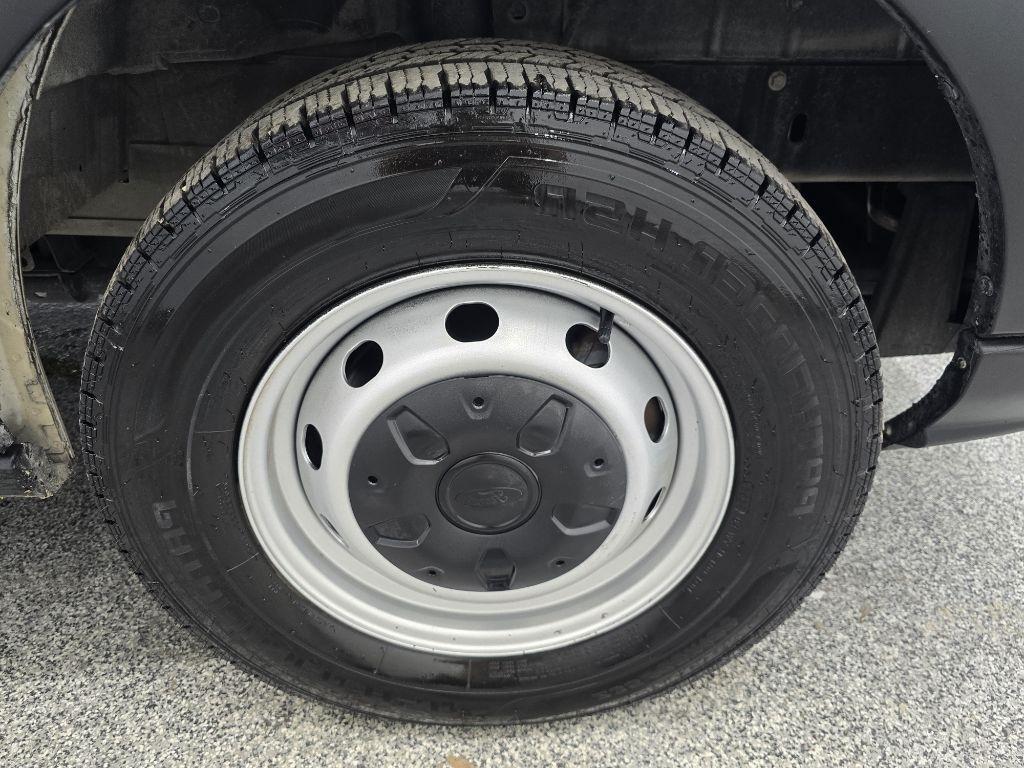Ford Transit 150 Van Low Roof w/Sliding Pass. 148-in. WB 2019