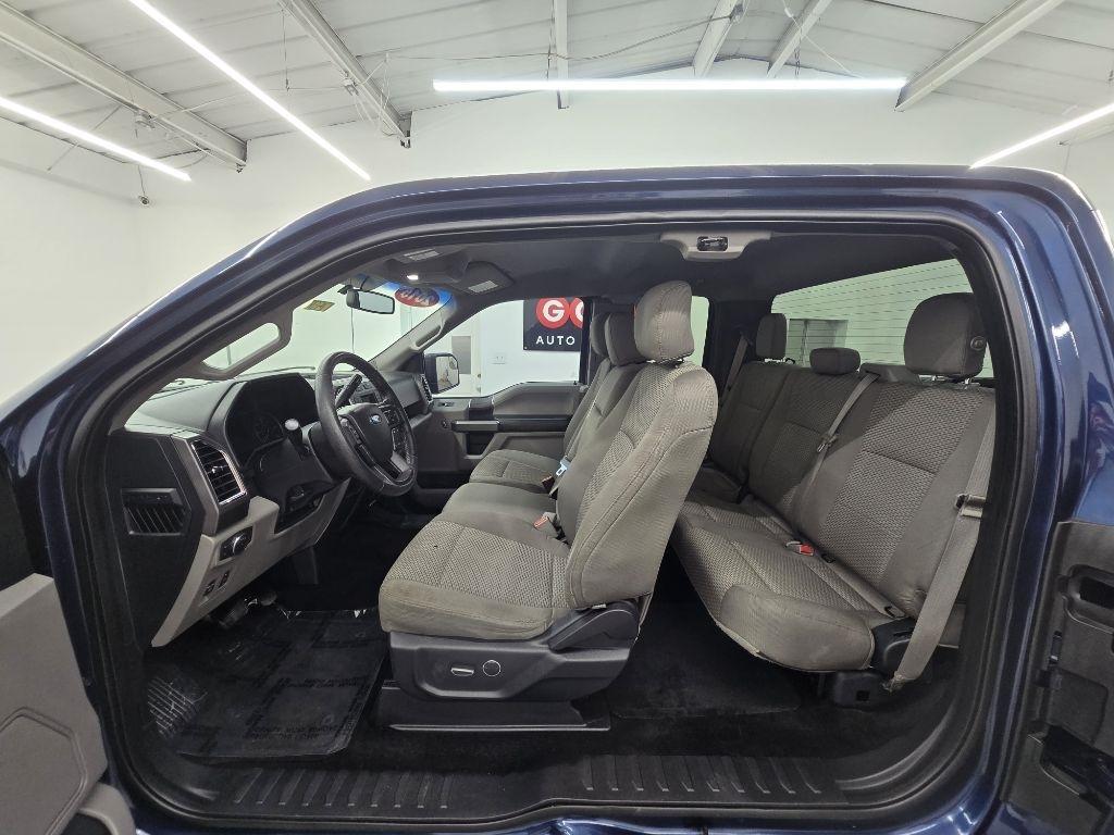Ford F-150 XL SuperCab 6.5-ft. Bed 2WD 2015