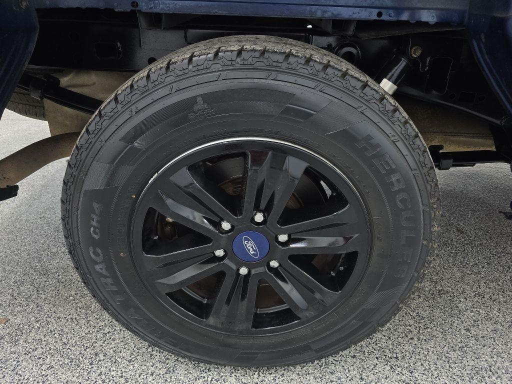 Ford F-150 XL SuperCab 6.5-ft. Bed 2WD 2015