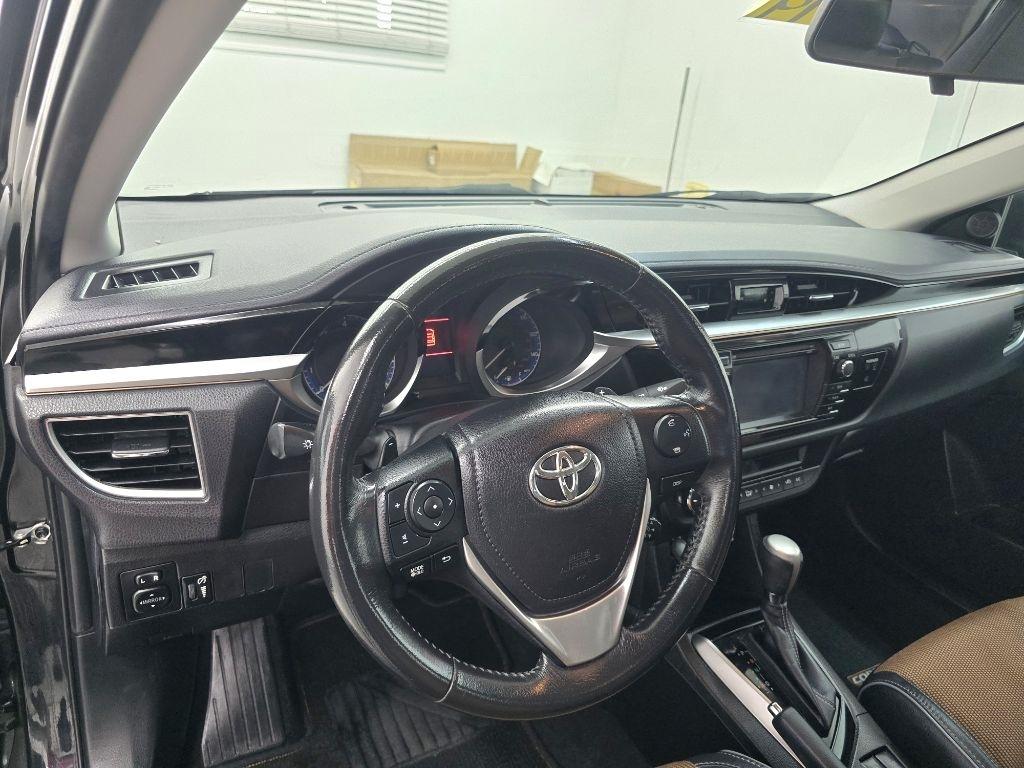 Toyota Corolla S Premium CVT 2016