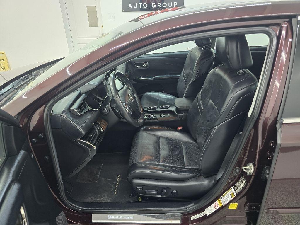 Toyota Avalon XLE Touring SE 2015