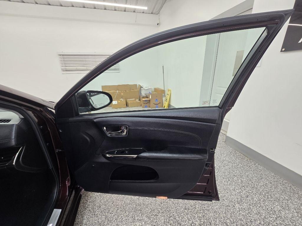 Toyota Avalon XLE Touring SE 2015