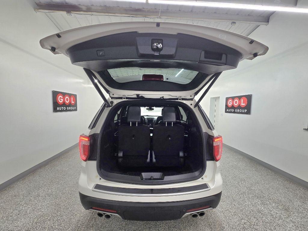 Ford Explorer Platinum AWD 2019