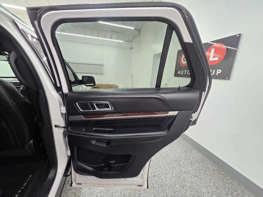Ford Explorer Platinum AWD 2019