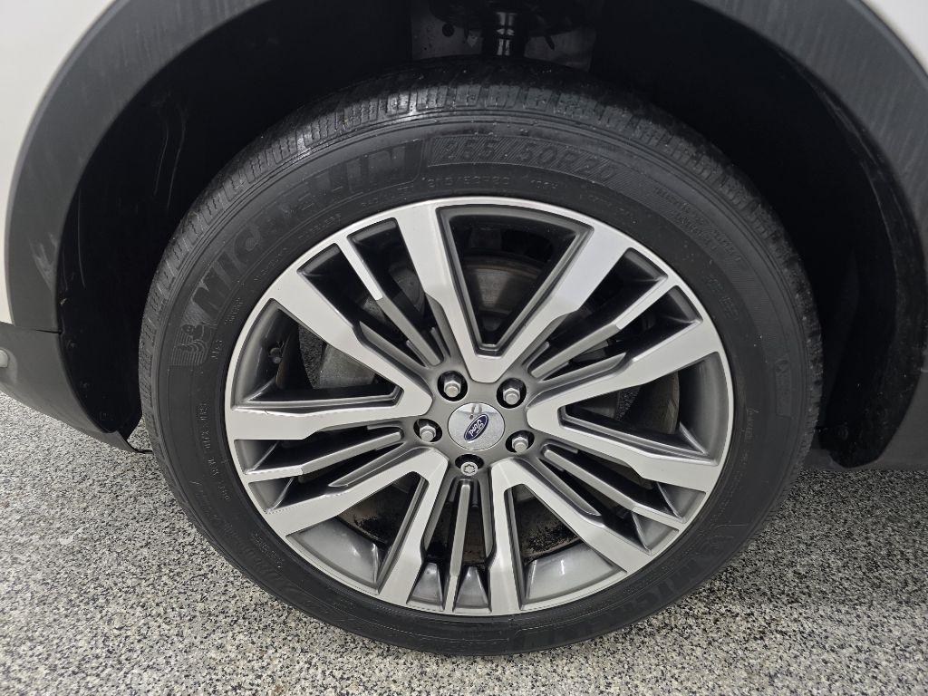Ford Explorer Platinum AWD 2019
