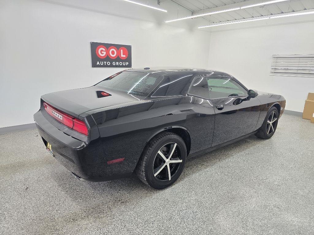 Dodge Challenger SXT 2012