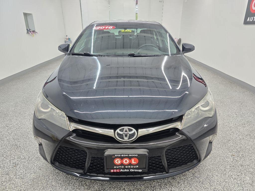 Toyota Camry XLE 2016