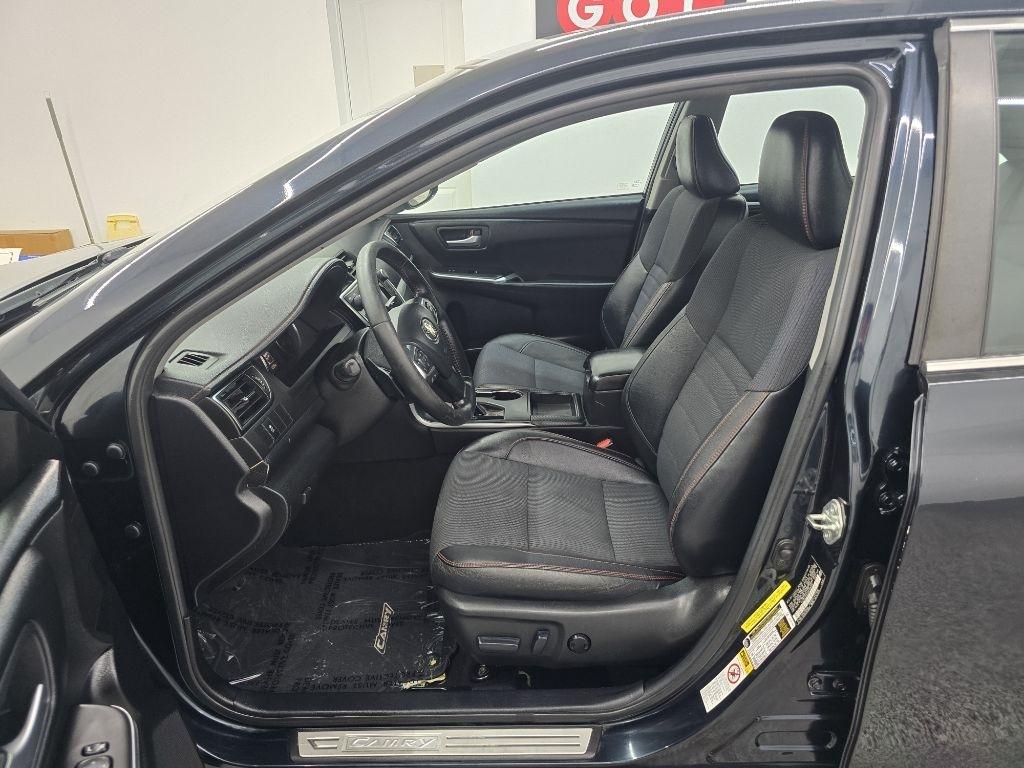 Toyota Camry XLE 2016
