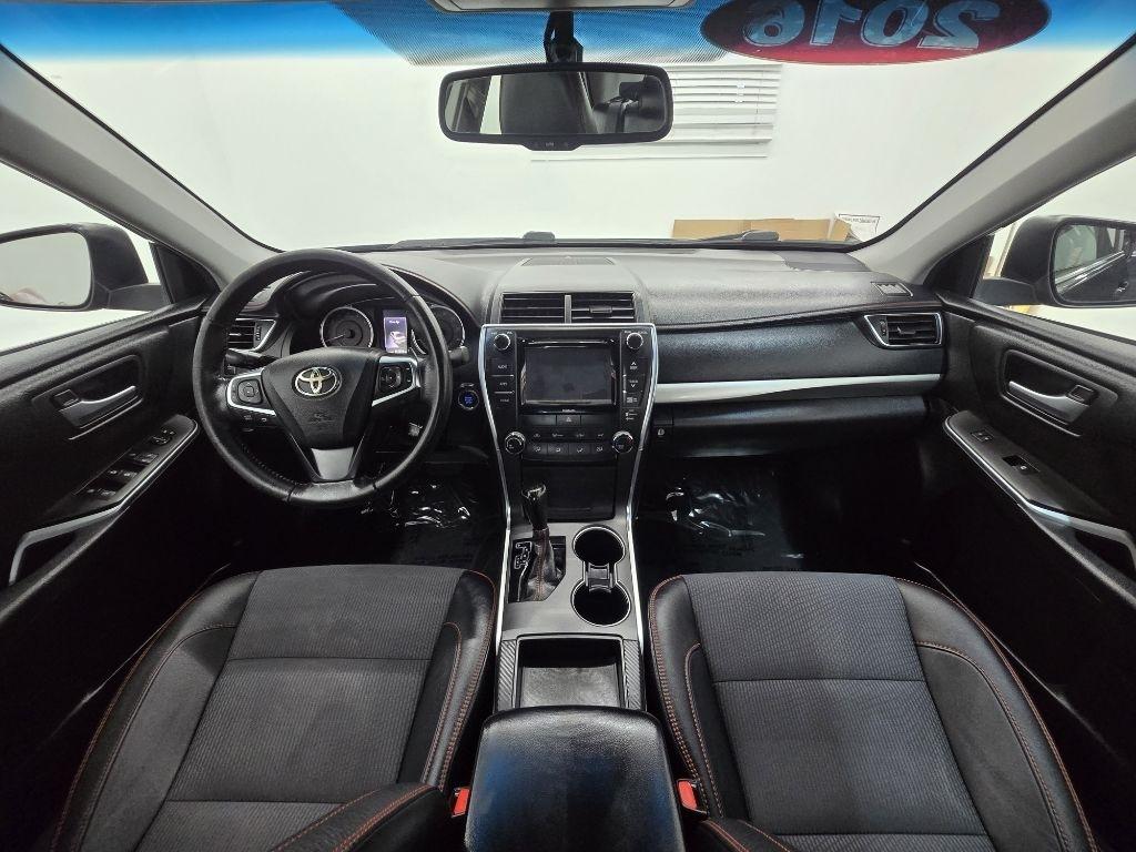 Toyota Camry XLE 2016