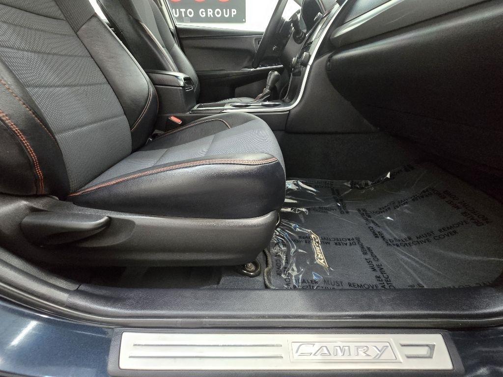 Toyota Camry XLE 2016