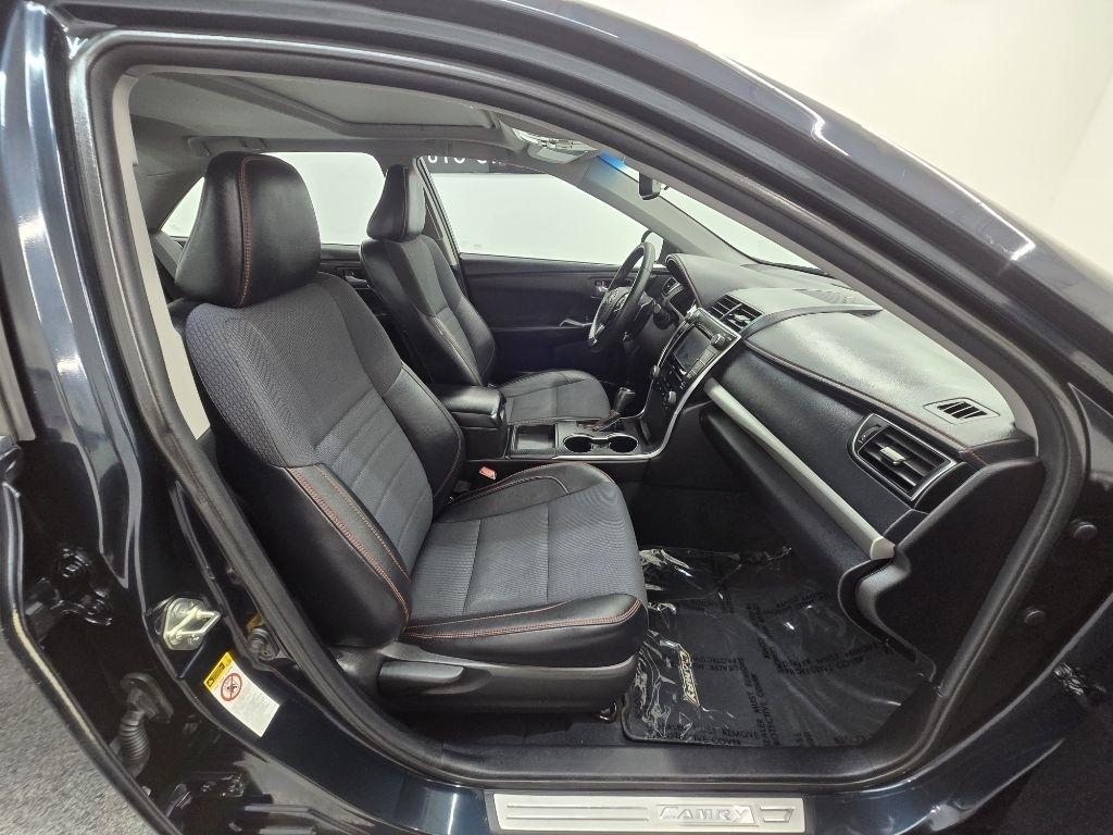 Toyota Camry XLE 2016
