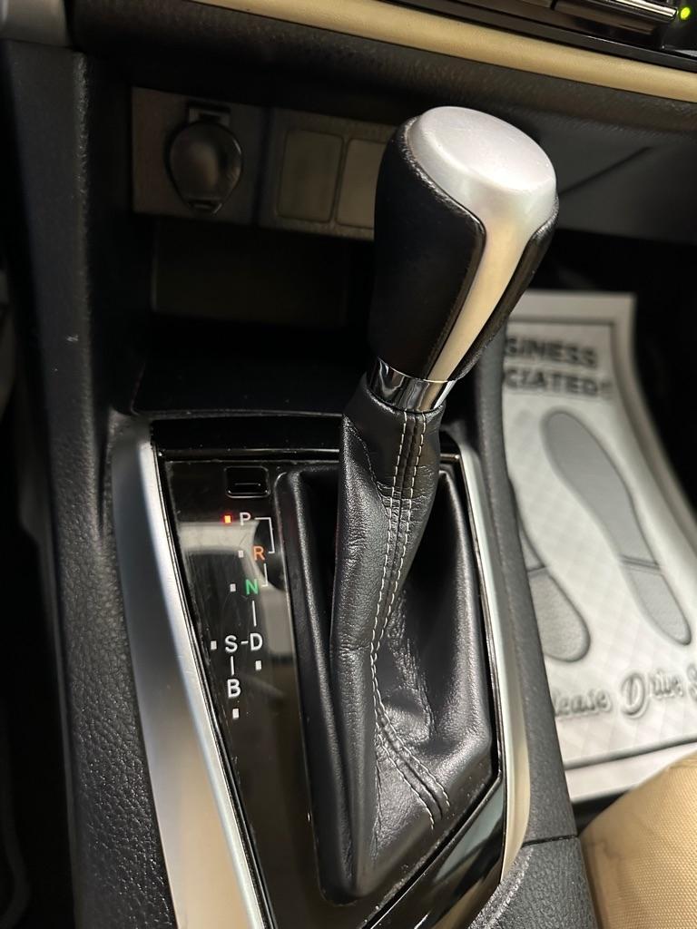 Toyota Corolla L CVT 2018
