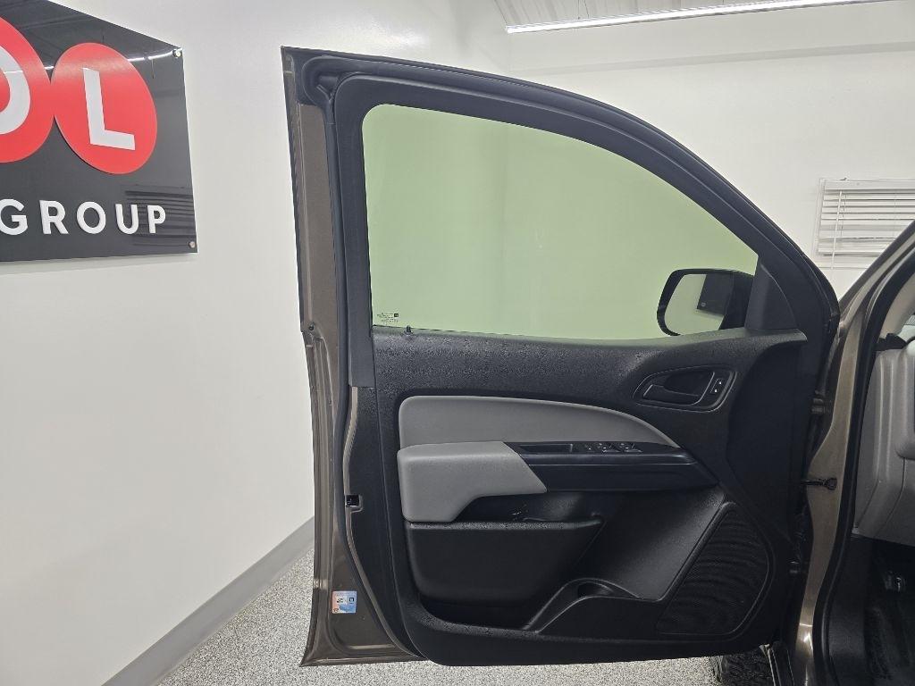 GMC Canyon Work Truck Crew Cab 2WD Short Box 2016