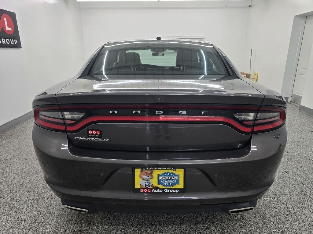 Dodge Charger SXT 2021