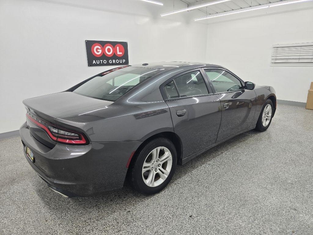 Dodge Charger SXT 2021
