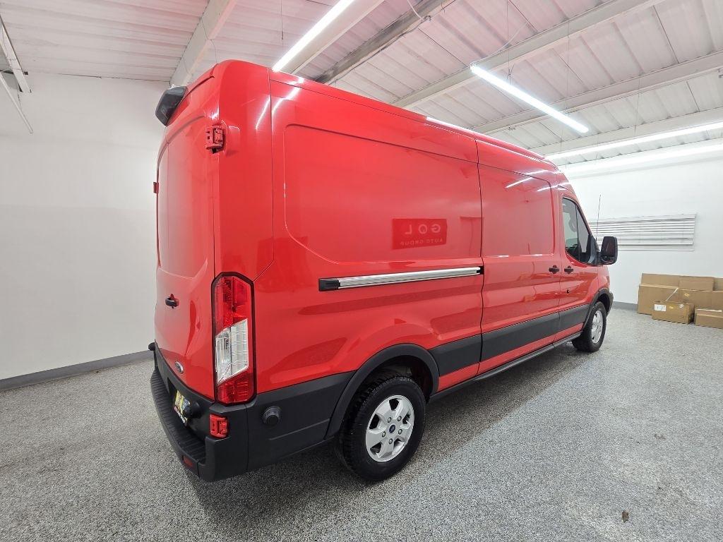 Ford Transit 250 Van Med. Roof w/Sliding Pass. 148-in. WB 2018