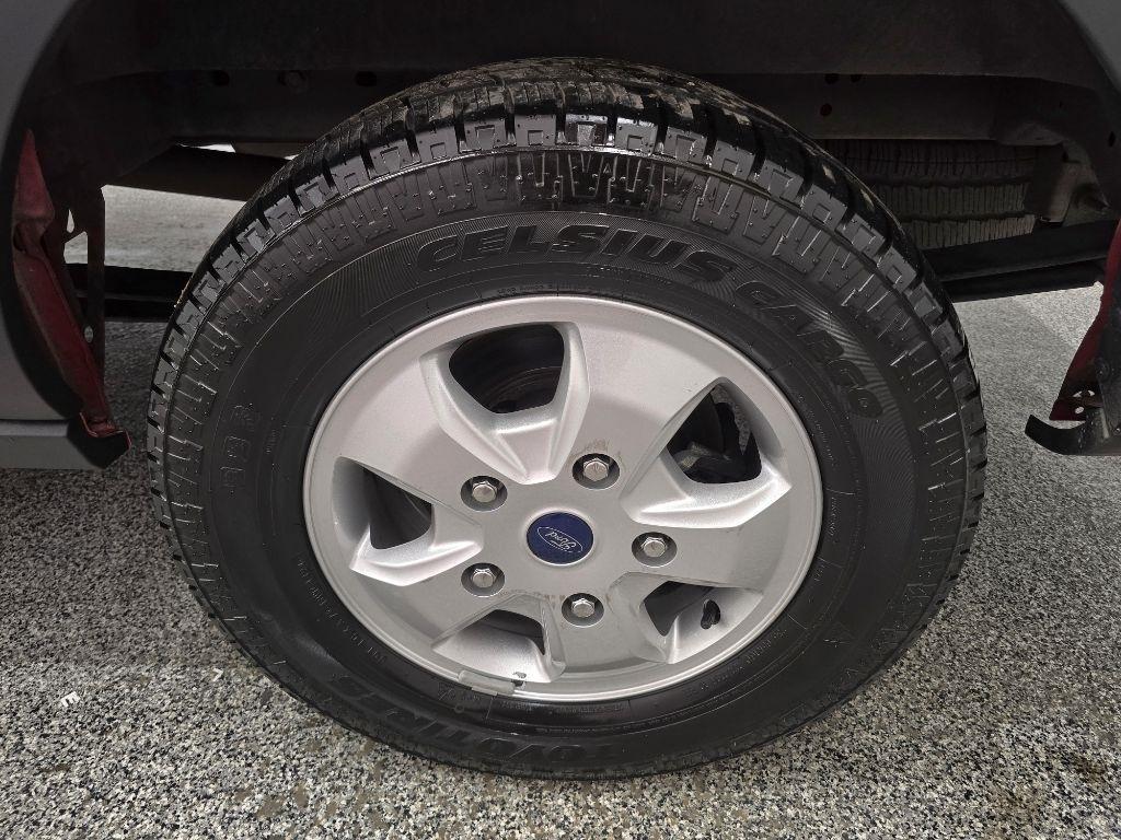 Ford Transit 250 Van Med. Roof w/Sliding Pass. 148-in. WB 2018