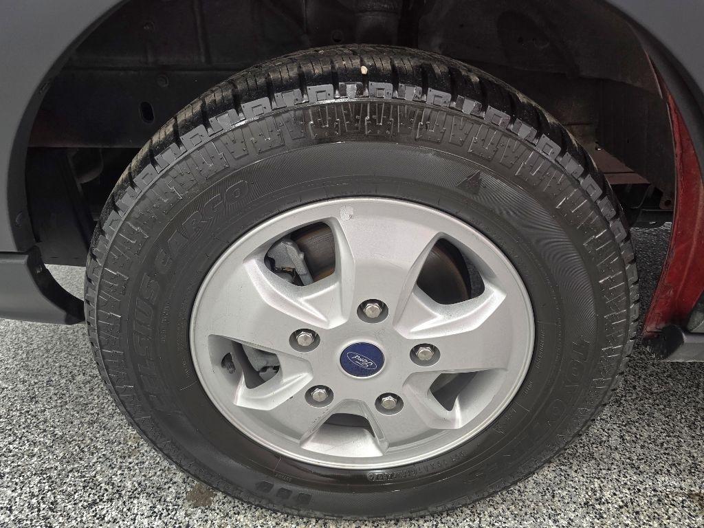Ford Transit 250 Van Med. Roof w/Sliding Pass. 148-in. WB 2018