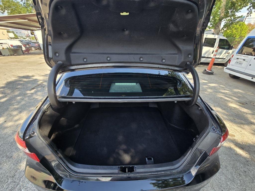 Toyota Camry LE 2020