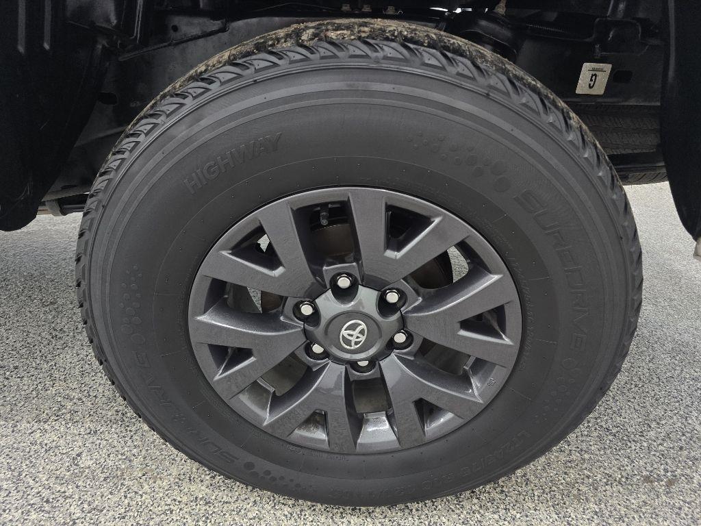 Toyota Tacoma SR5 Double Cab Long Bed V6 6AT 4WD 2021