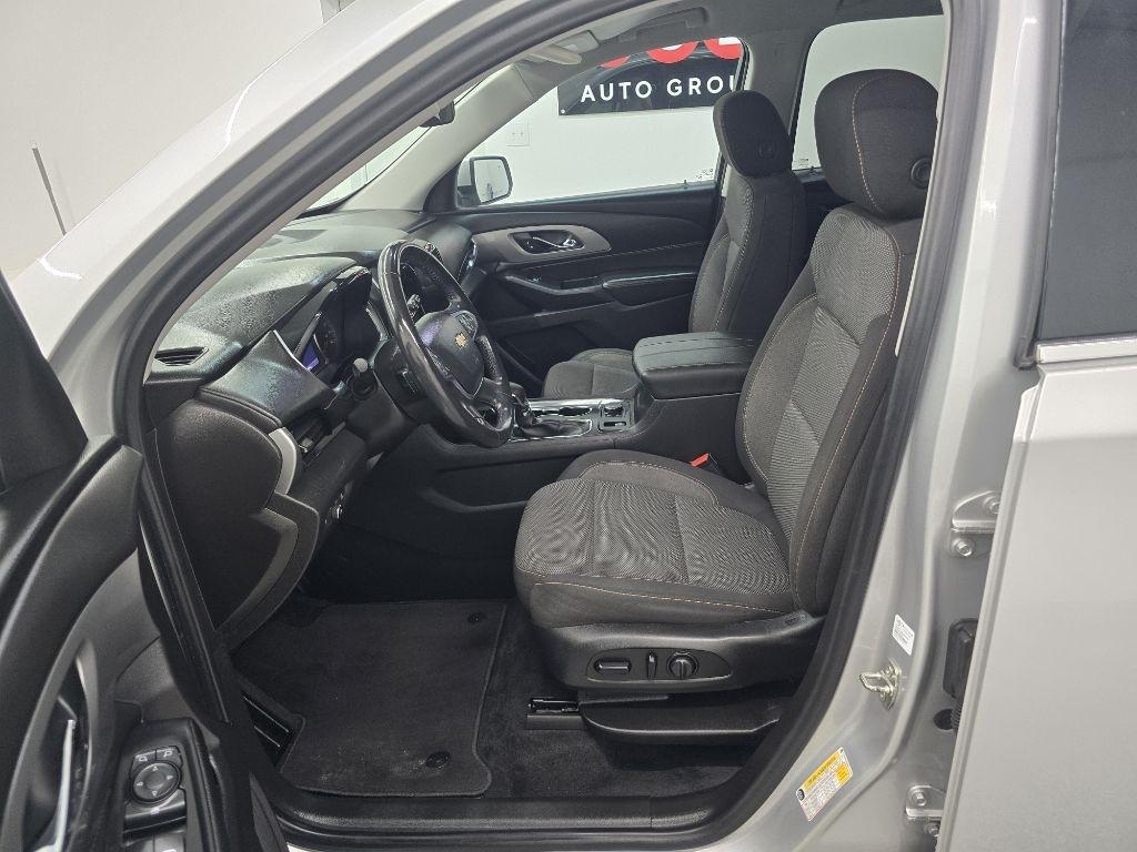 Chevrolet Traverse LT Cloth FWD 2021