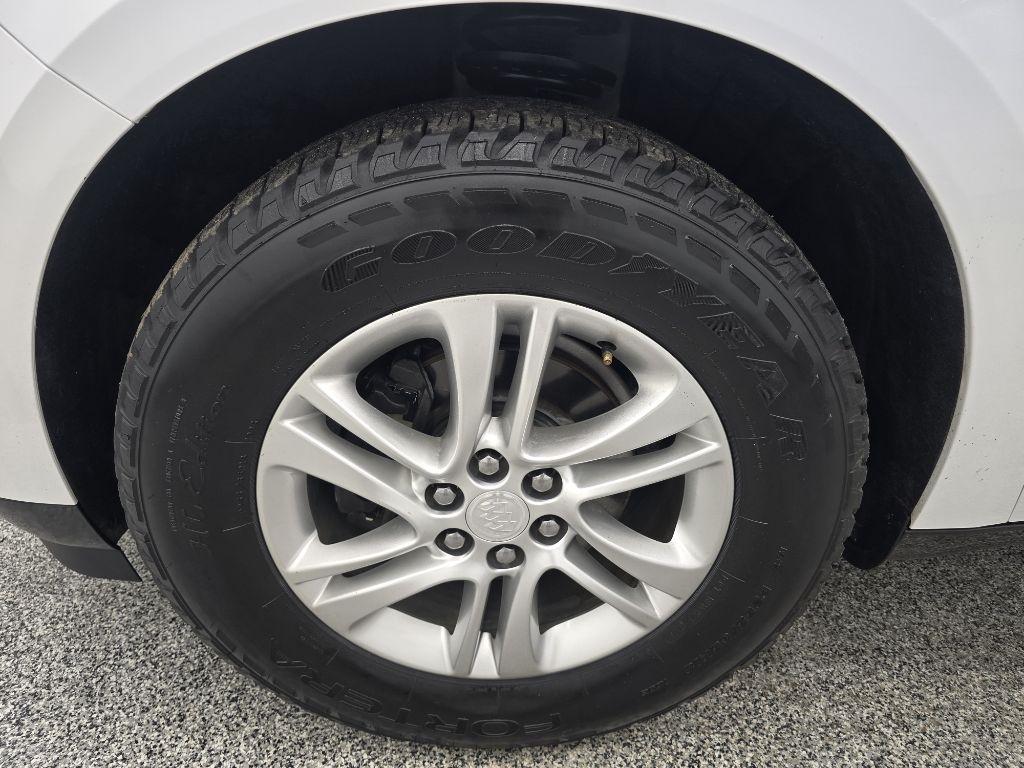 Buick Enclave Essence FWD 2019