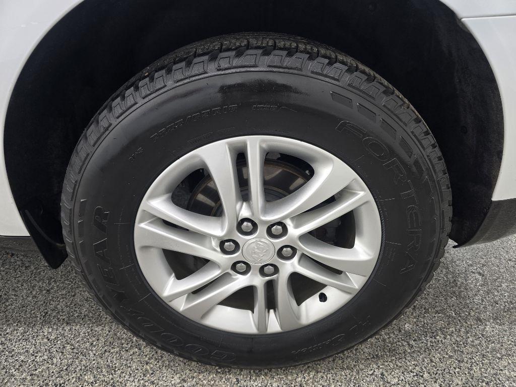 Buick Enclave Essence FWD 2019