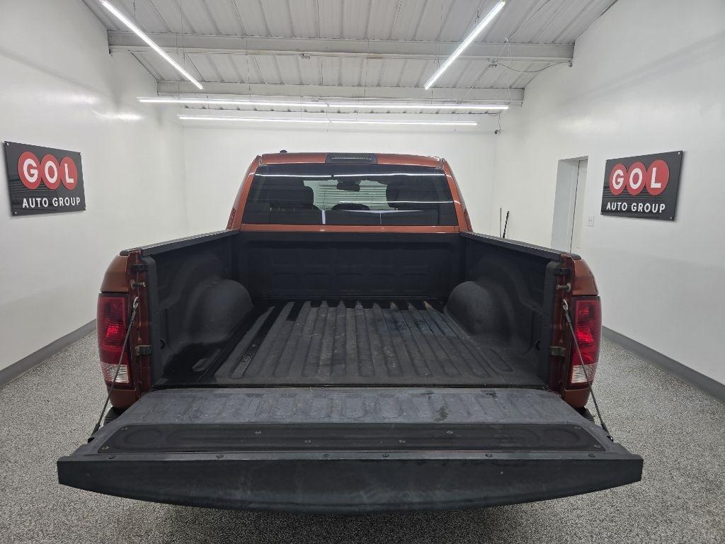 RAM 1500 Tradesman Crew Cab SWB 2WD 2013
