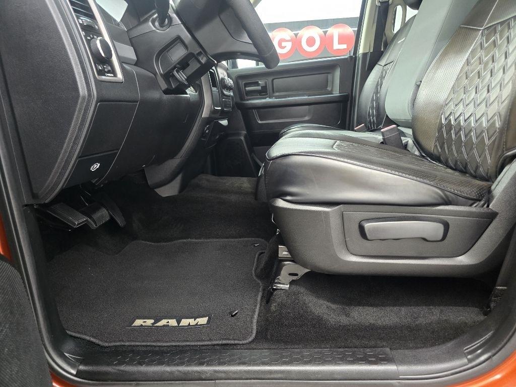 RAM 1500 Tradesman Crew Cab SWB 2WD 2013