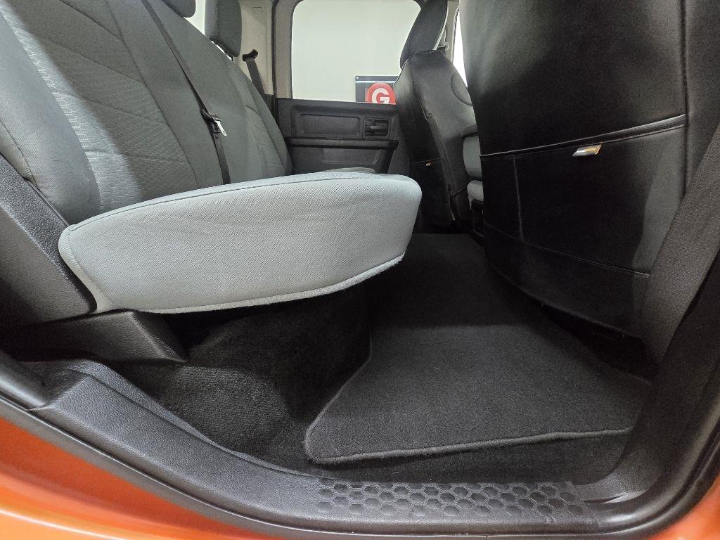 RAM 1500 Tradesman Crew Cab SWB 2WD 2013
