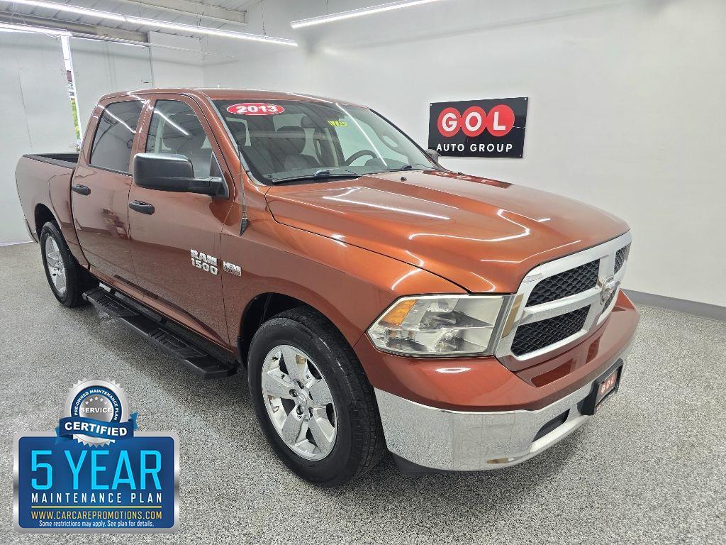 RAM 1500 Tradesman Crew Cab SWB 2WD 2013
