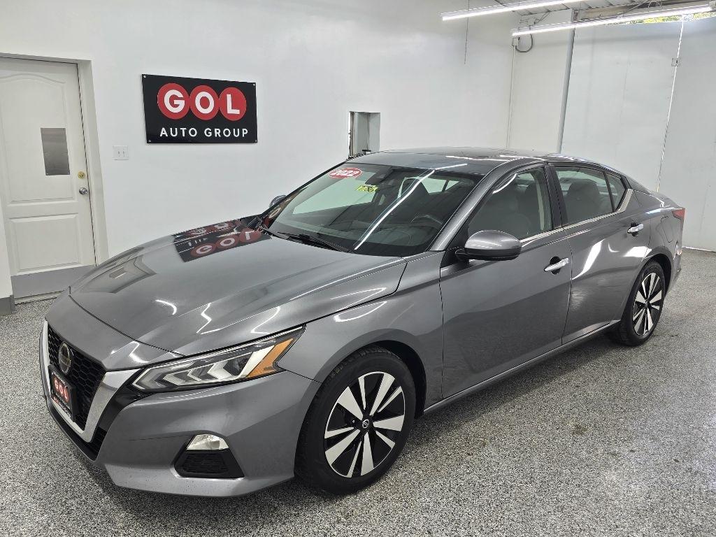 Nissan Altima 2.5 SV 2022