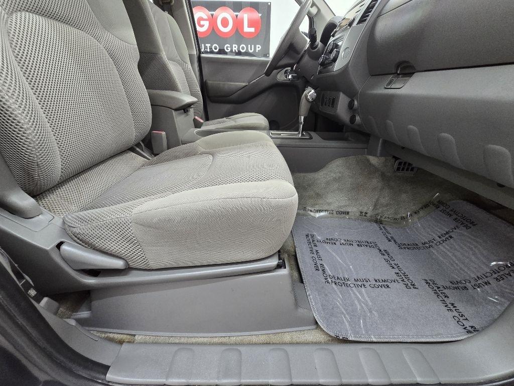 Nissan Frontier S Crew Cab 2WD 2013