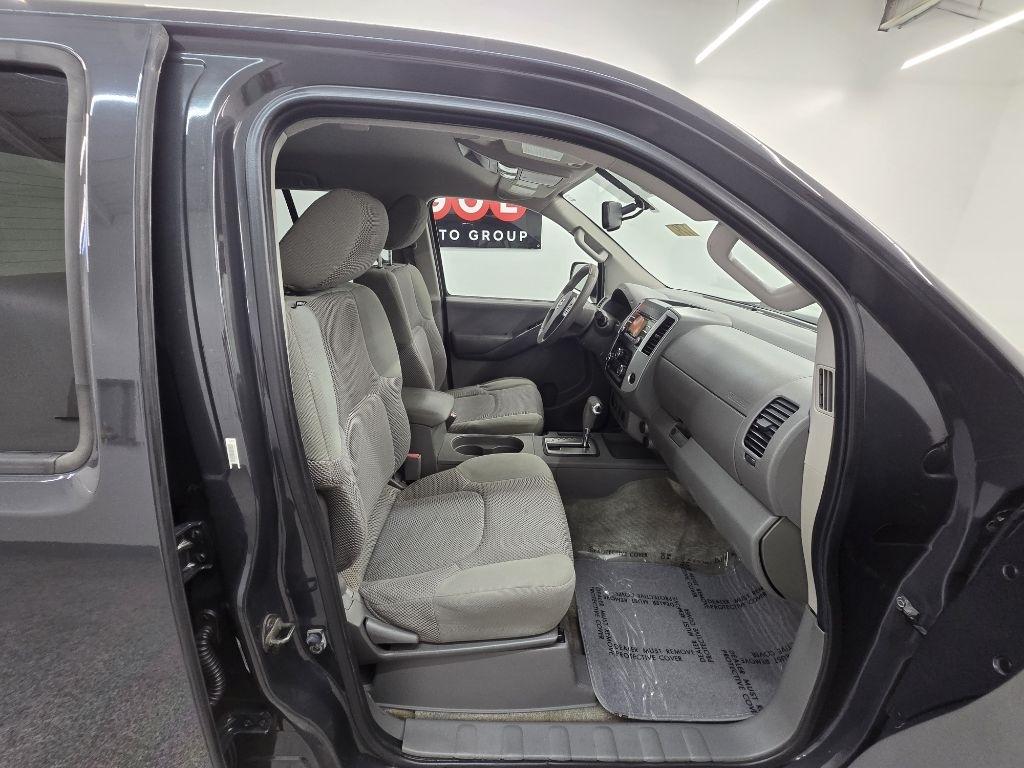 Nissan Frontier S Crew Cab 2WD 2013