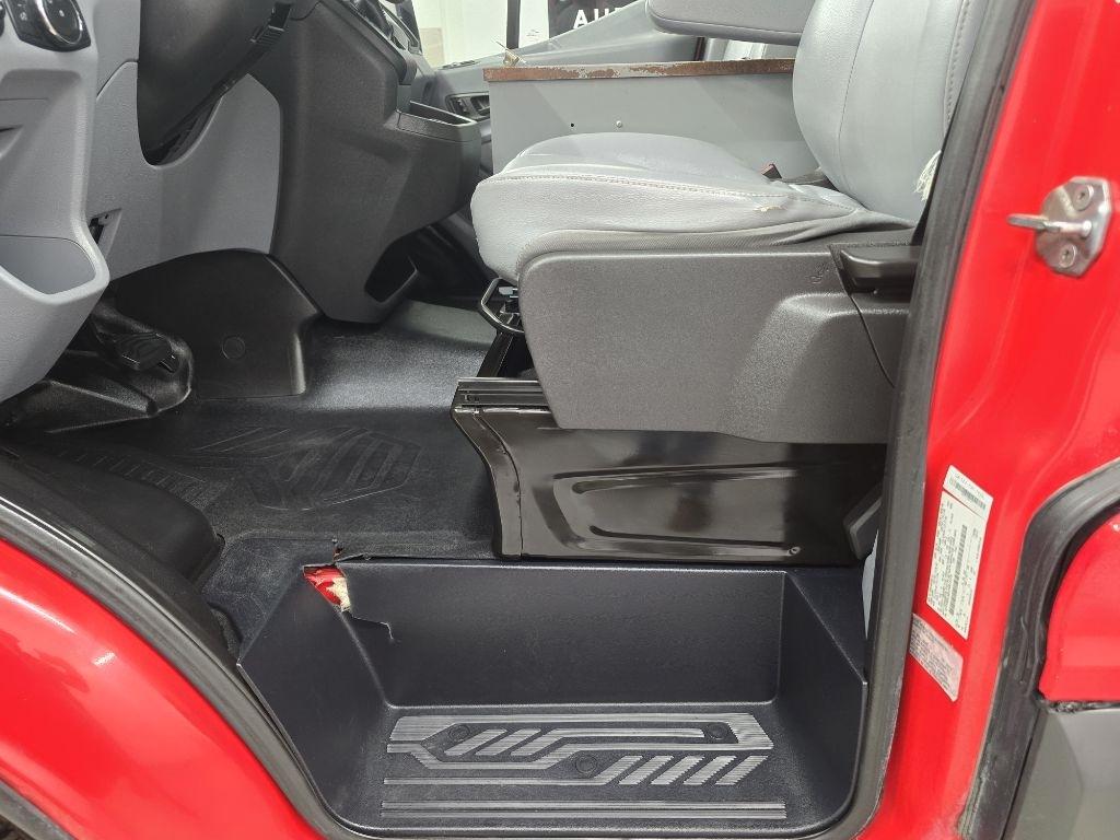 Ford Transit 250 Van Med. Roof w/Sliding Pass. 148-in. WB 2018