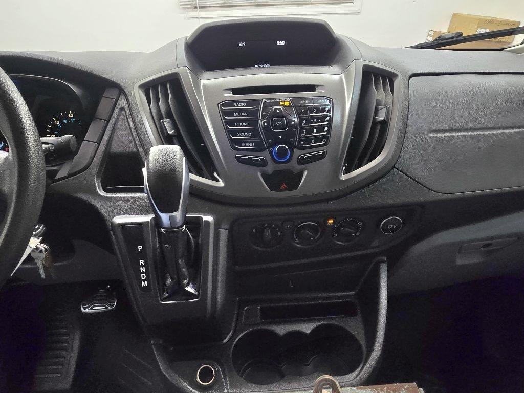Ford Transit 250 Van Med. Roof w/Sliding Pass. 148-in. WB 2018