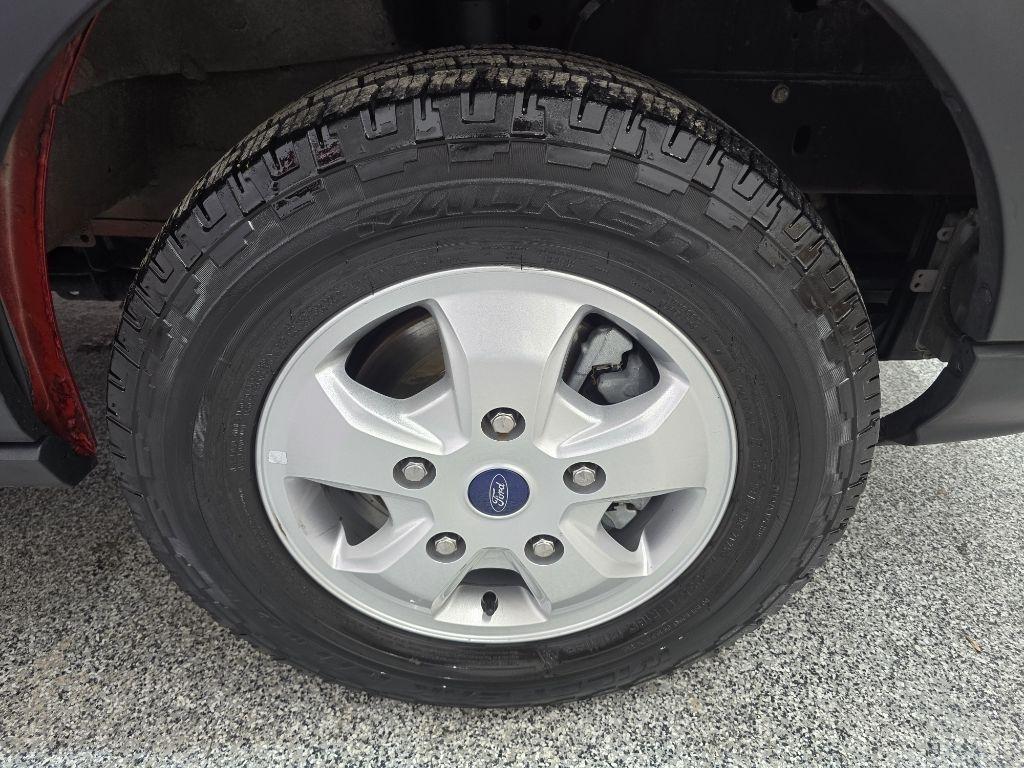 Ford Transit 250 Van Med. Roof w/Sliding Pass. 148-in. WB 2018