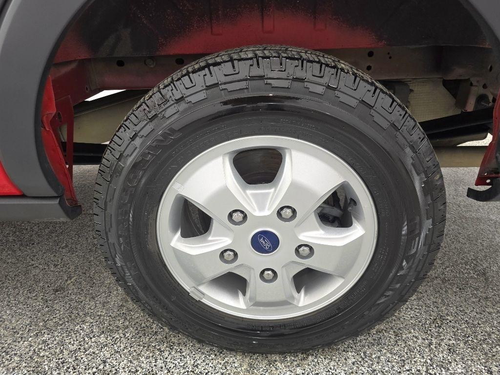 Ford Transit 250 Van Med. Roof w/Sliding Pass. 148-in. WB 2018